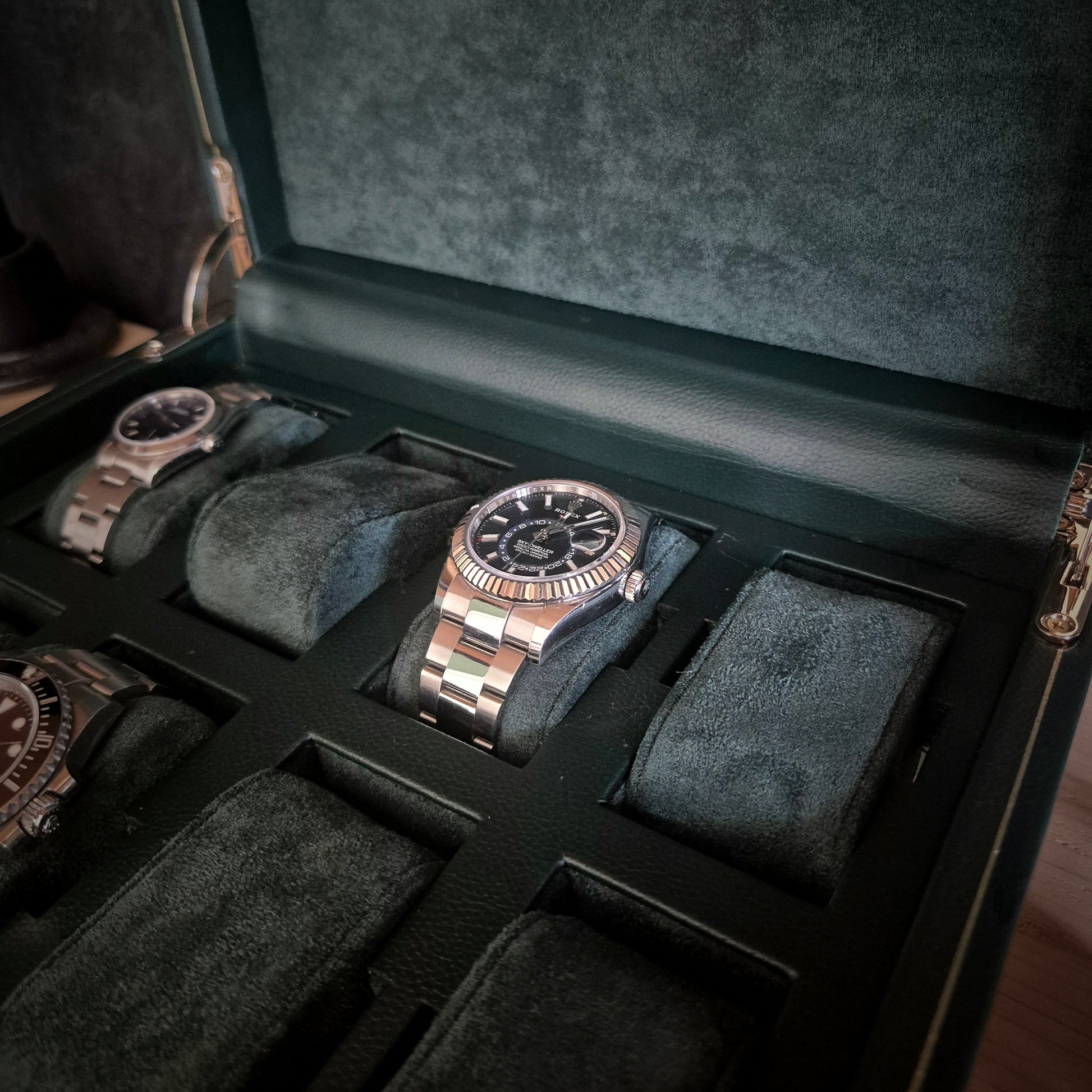 Horlogedoos British Racing 8 horloges Wolf 1834 - Horlogerieshop.nl