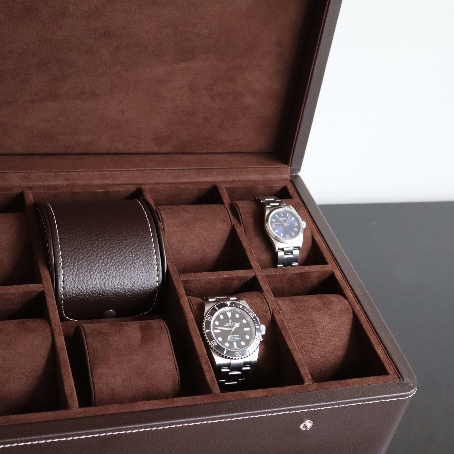 Horlogedoos Donkerbruin leder 10 Horloges Leanschi + gratis Watch Pouch