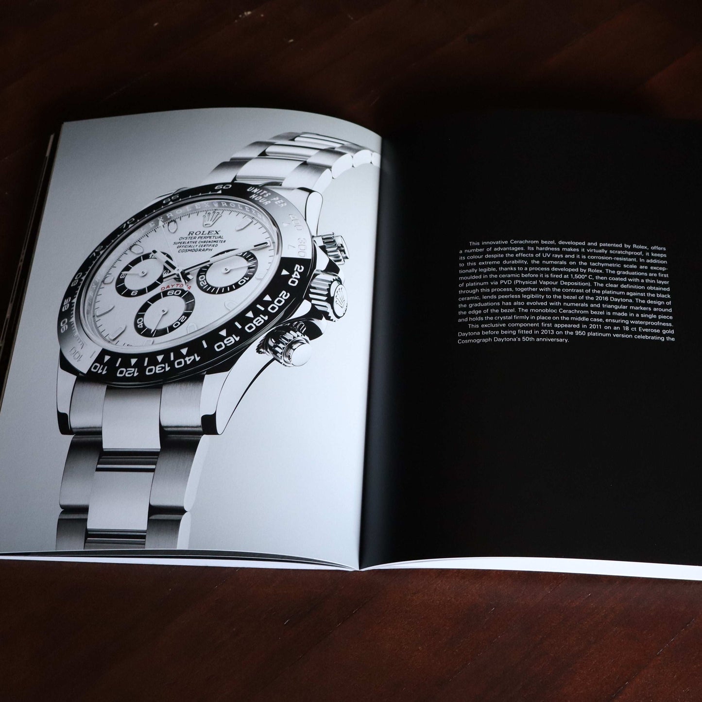 Rolex Daytona : The Watch, The Place, The Legend - Lifestyle - Horlogerieshop.nl