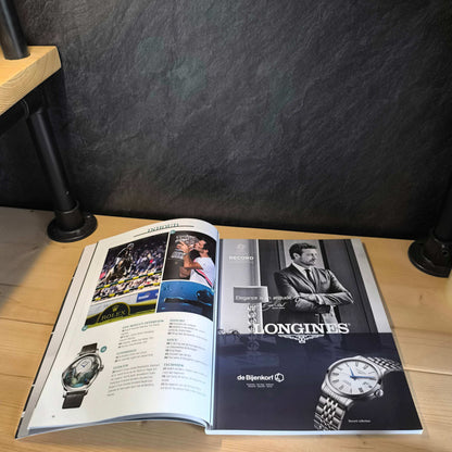 0024 Horloges #68 tafelboek