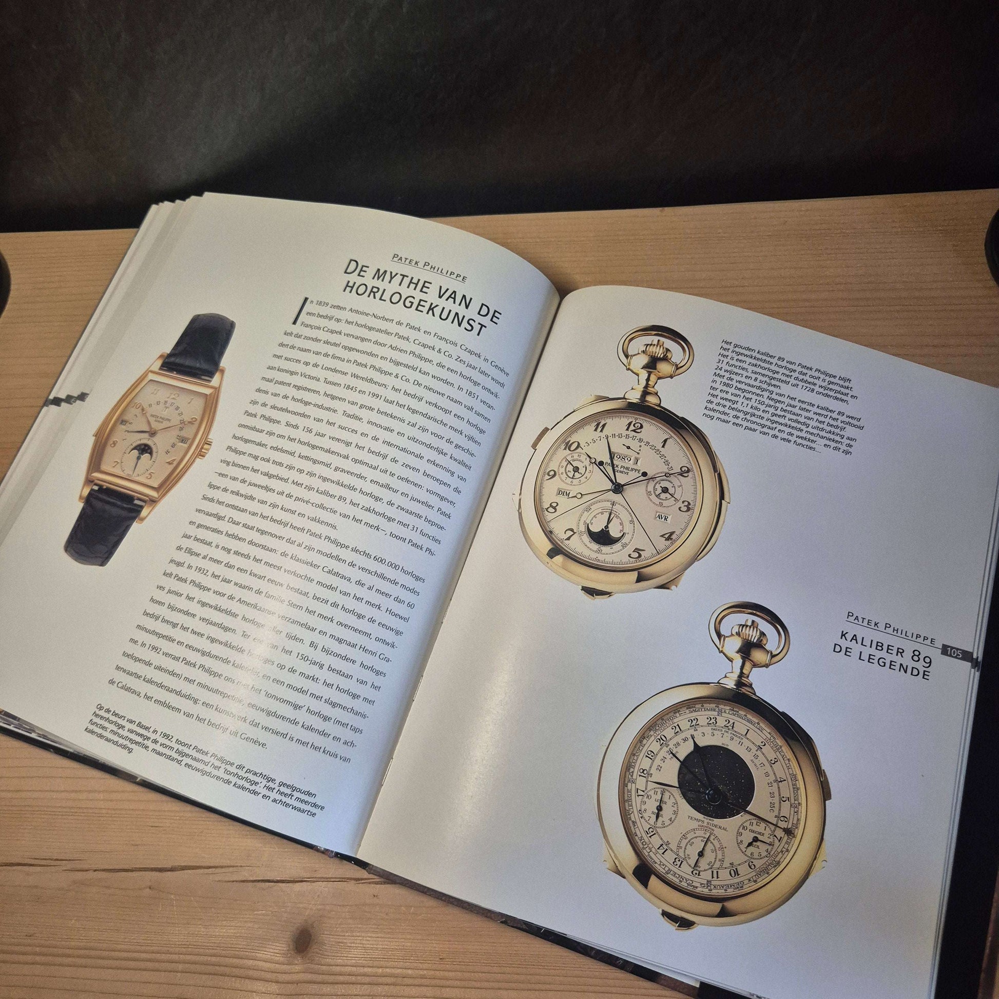 Alles over Horloges Tafelboek - Horlogerieshop.nl