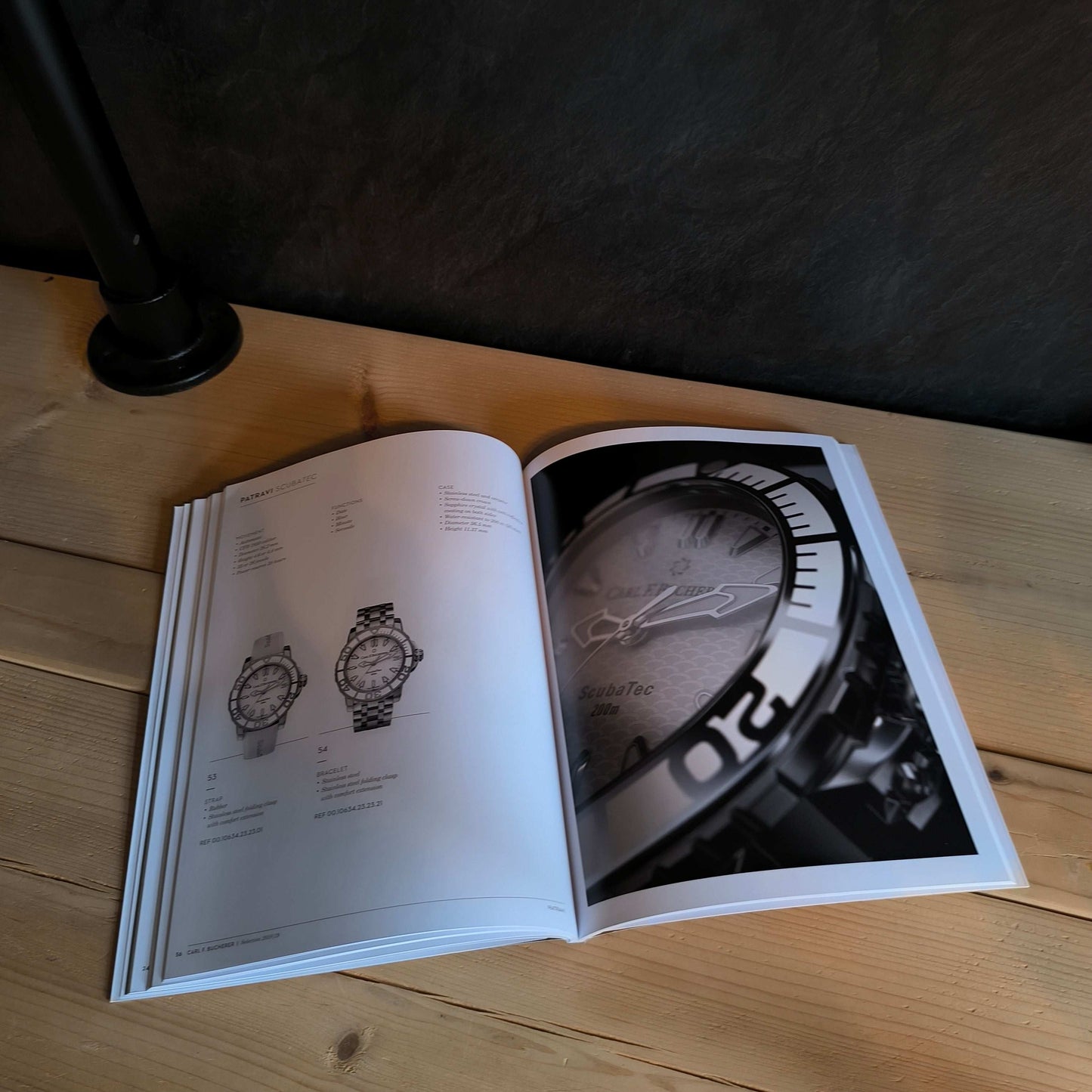 Carl F. Bucherer Selection 18/19 tafelboek - Horlogerieshop.nl