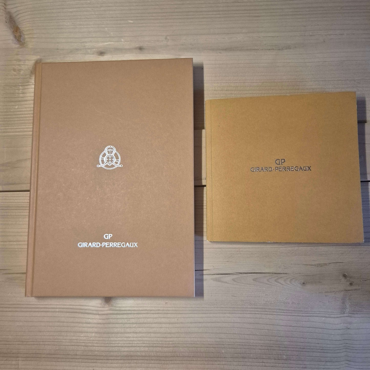 Girard-Perregaux Millenium Yearbook 2000-2001 - Horlogerieshop.nl