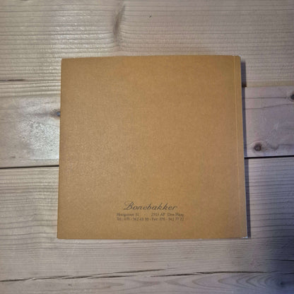 Girard-Perregaux Millenium Yearbook 2000-2001 - Horlogerieshop.nl