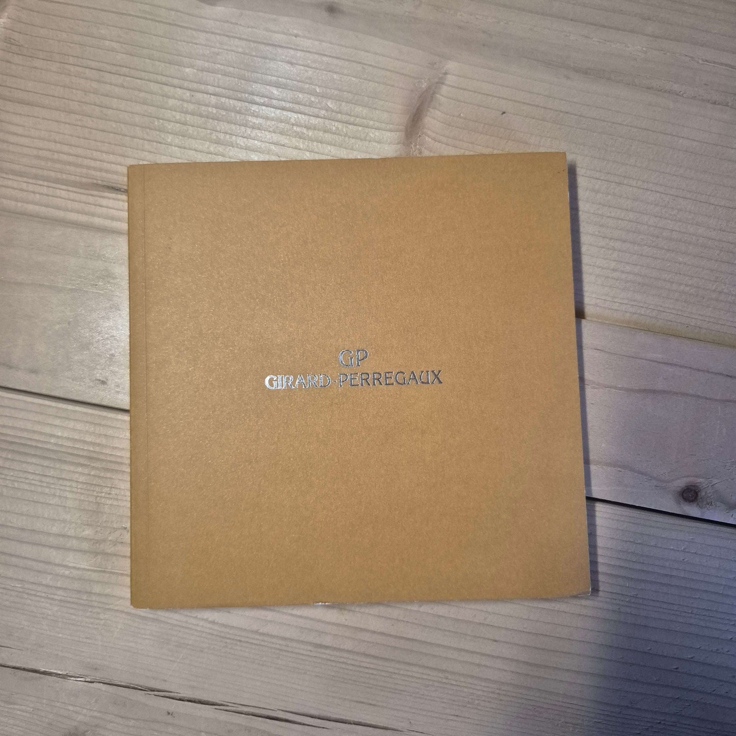 Girard-Perregaux Millenium Yearbook 2000-2001 - Horlogerieshop.nl