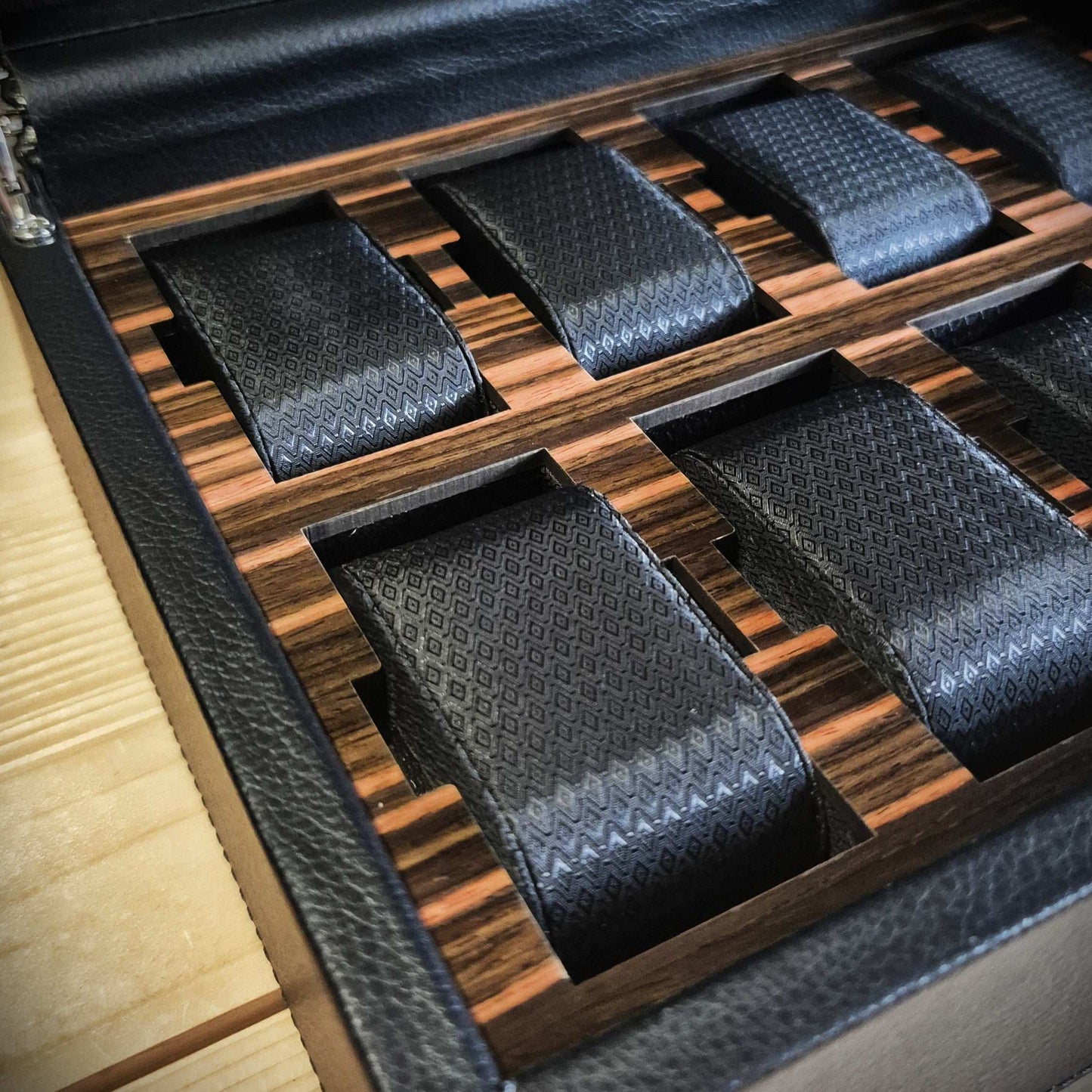 Horlogedoos Roadster 8 horloges Wolf 1834