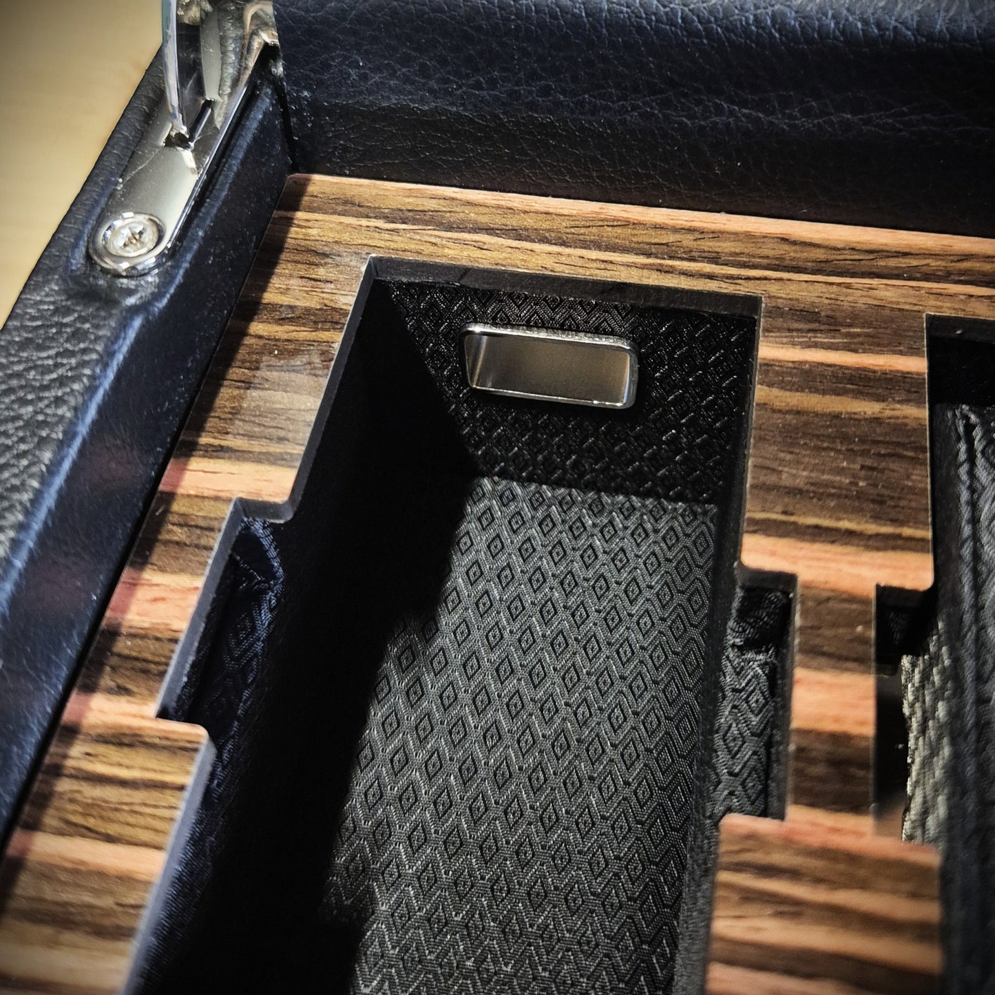 Horlogedoos Roadster 8 horloges Wolf 1834