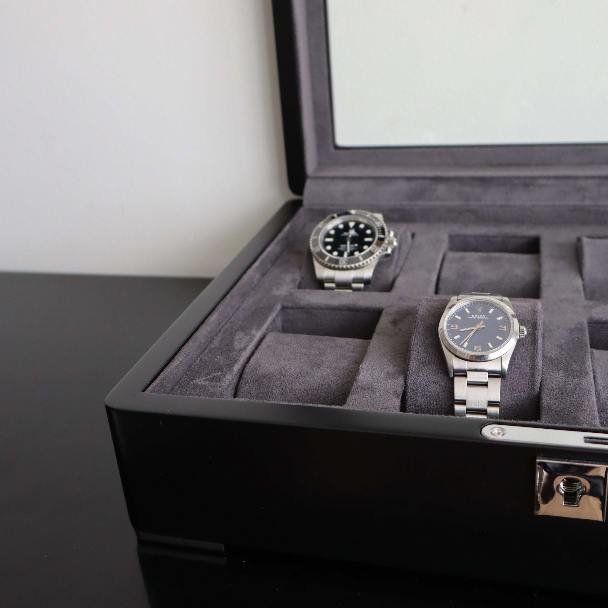 Horlogedoos Zwart Hout met Grijs Suede 8 Horloges