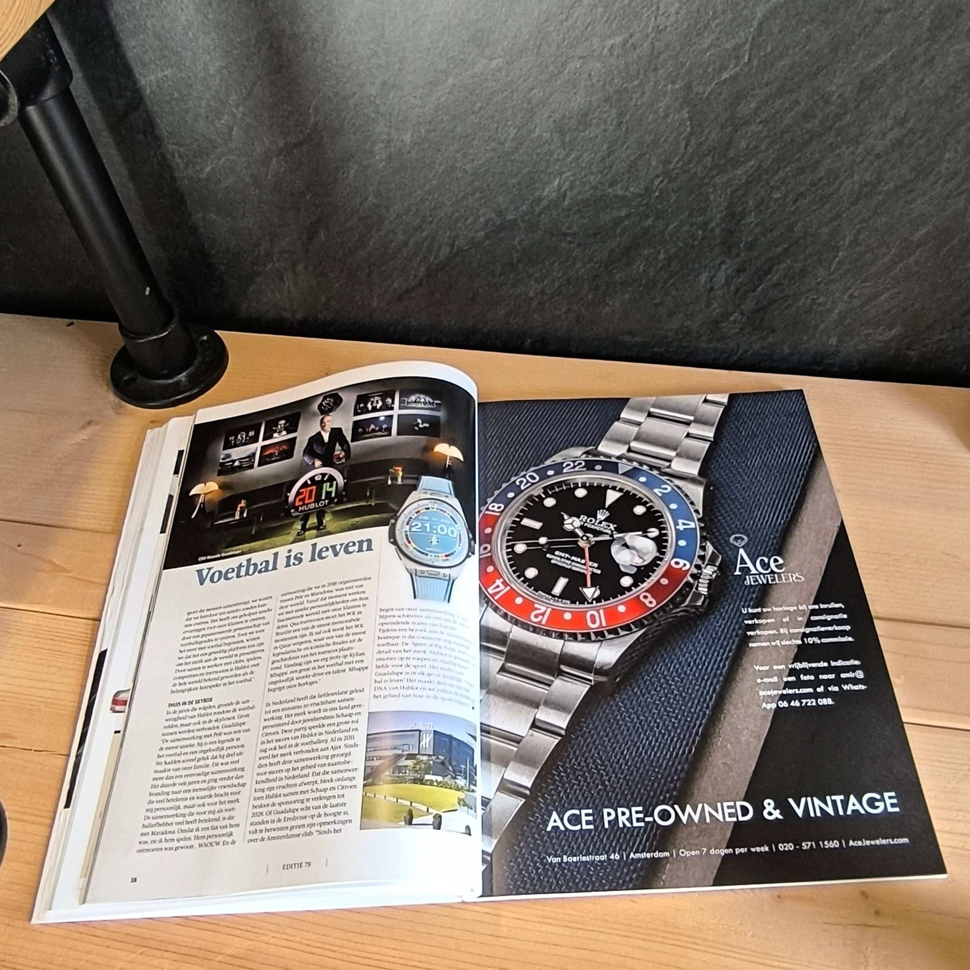 Horloges 0024 Tafelboek Jaargang 2025 editie 79 - Horlogerieshop.nl