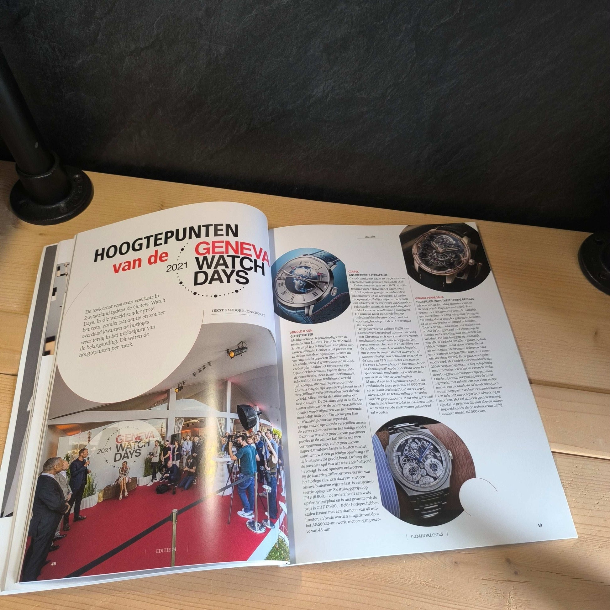 Horloges 0024 Tafelboek jaargang 2022 editie 74