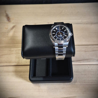 Horlogestandaard Axis Wolf 1834