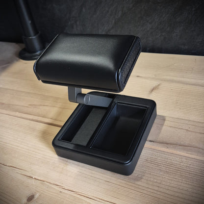 Horlogestandaard Axis Wolf 1834