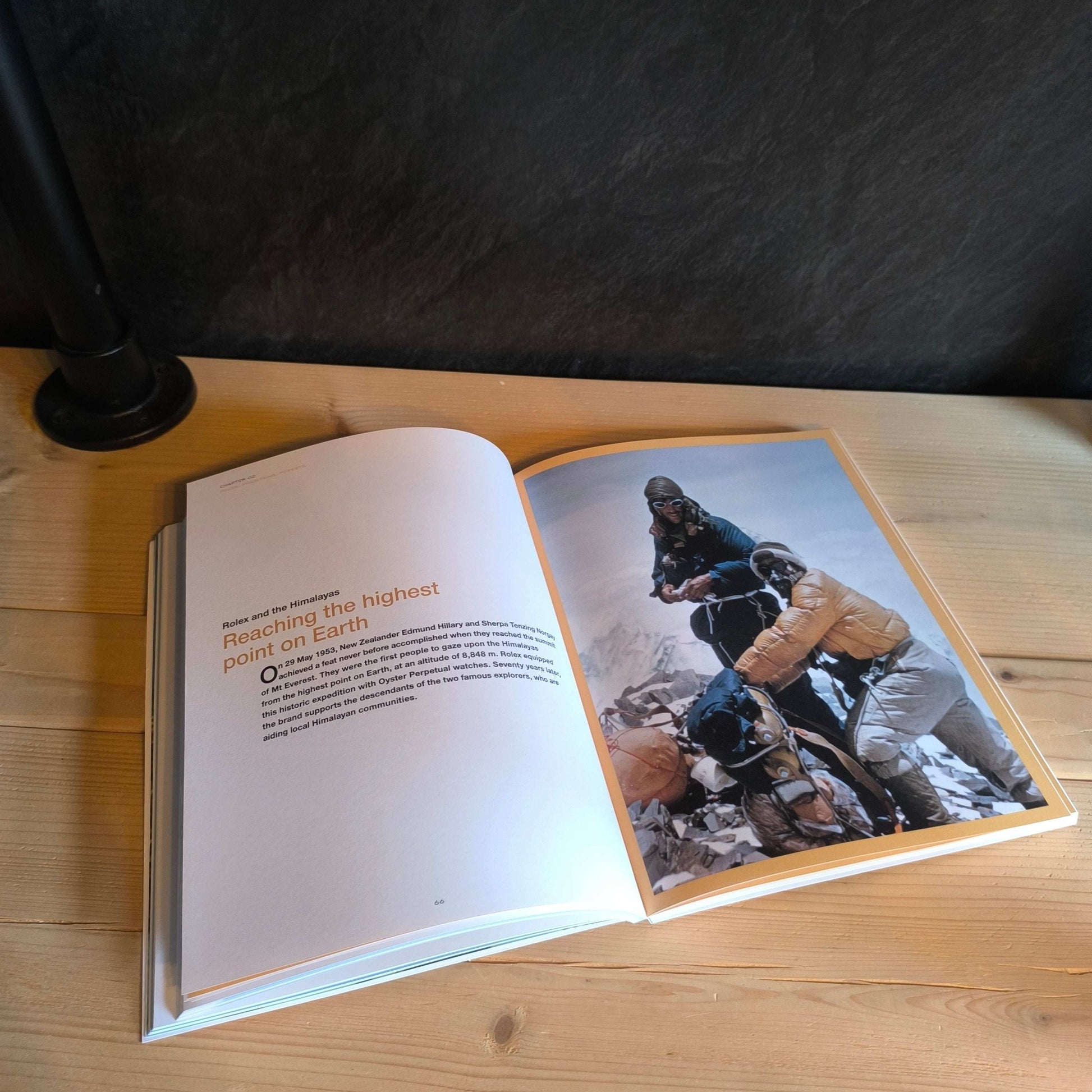 Rolex Committed to a Better Future tafelboek