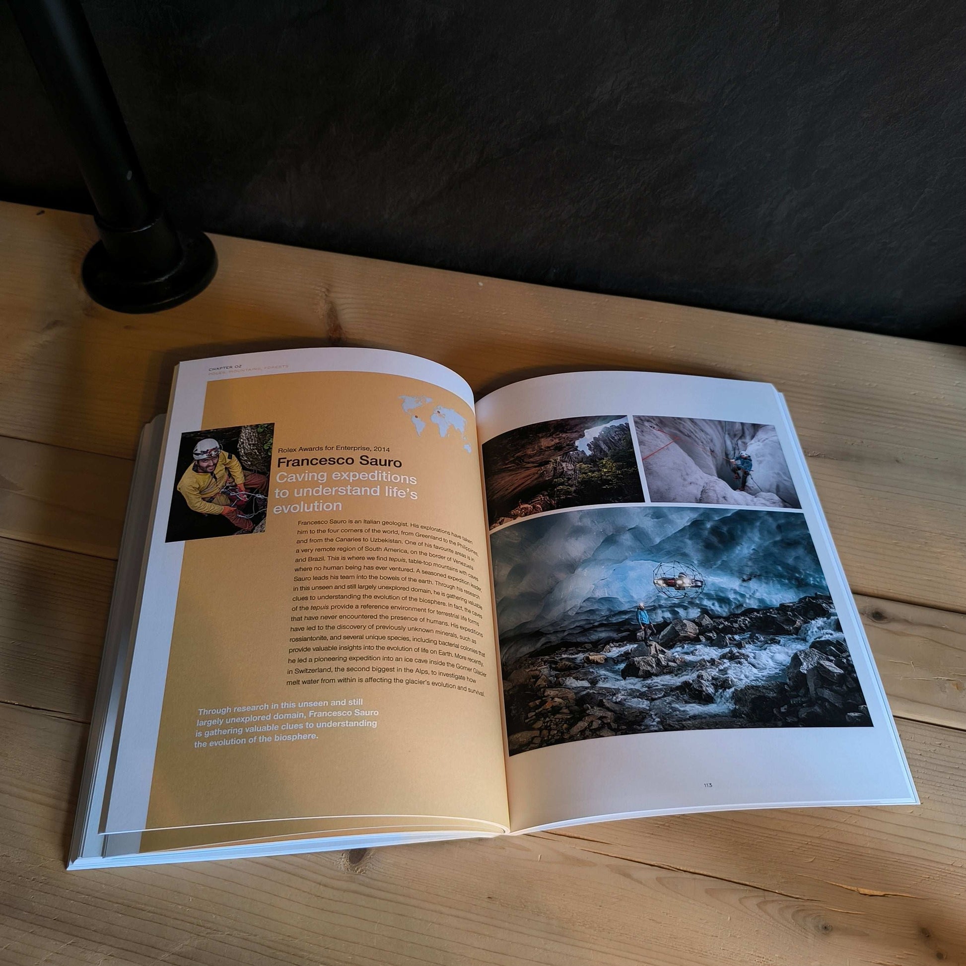 Rolex Committed to a Better Future tafelboek