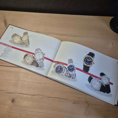 Universal Geneve The Watch Collection 1997 - Horlogerieshop.nl