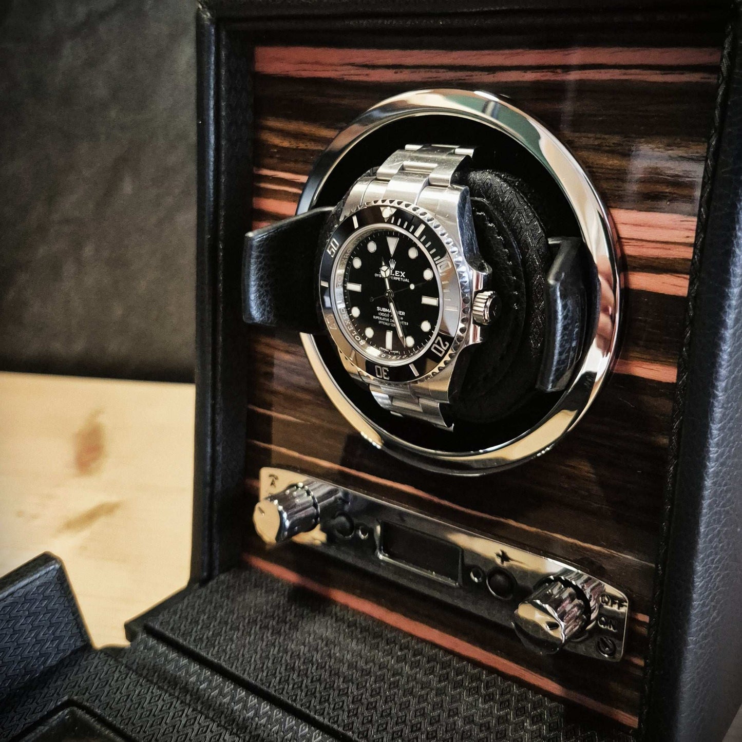 Watch winder Roadster 1 horloge Wolf 1834 - Horlogerieshop.nl