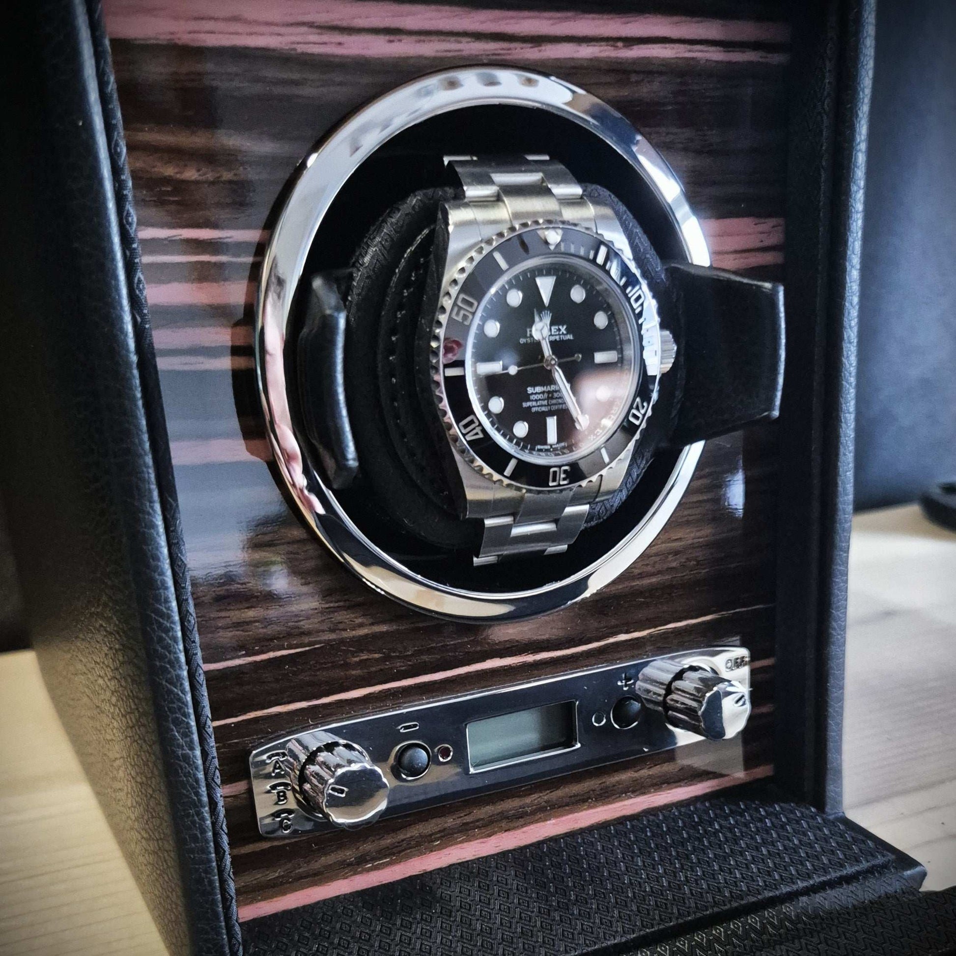 Watch winder Roadster 1 horloge Wolf 1834 - Horlogerieshop.nl